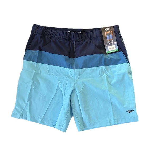 NWT Speedo Men's Tech Volley UPF50+
Swim Shorts trunks Size XL Blue Blocks - Picture 1 of 9